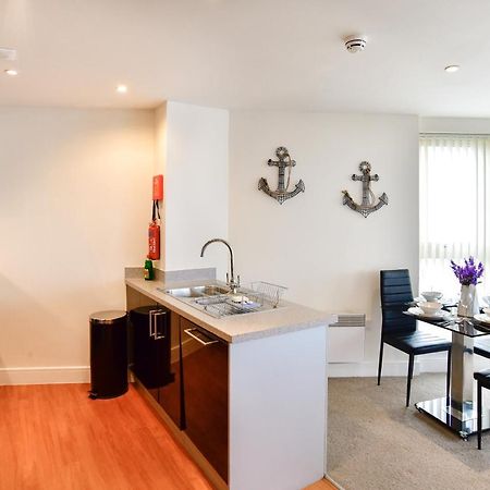 Meridian Quay Apartments, By Jsw Short Stay 斯旺西 外观 照片