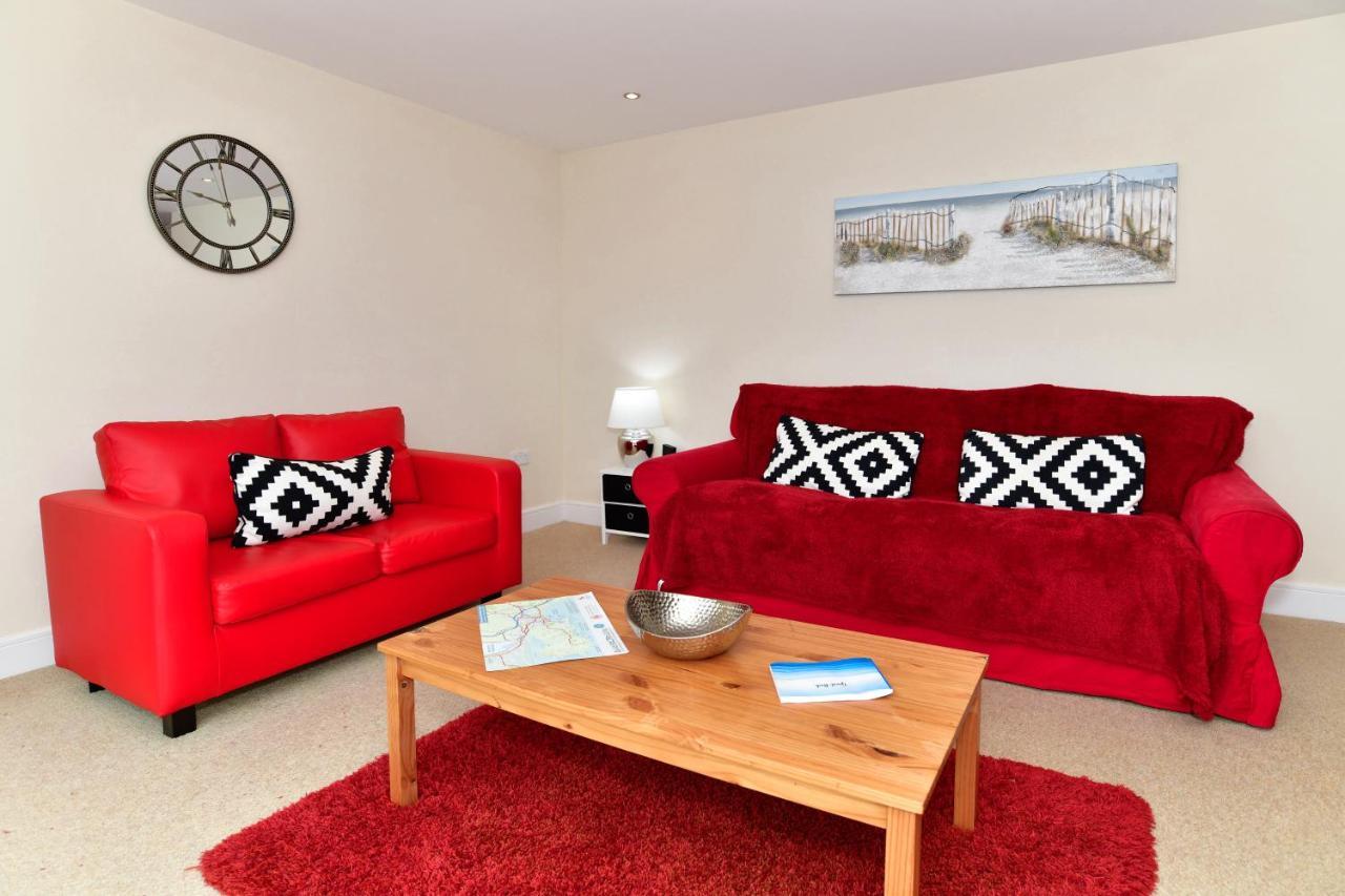 Meridian Quay Apartments, By Jsw Short Stay 斯旺西 外观 照片